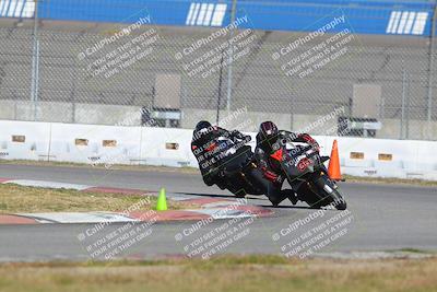 media/Nov-26-2022-Fastrack Riders (Sat) [[b001e85eef]]/Level 3/Session 3 Outside Turn 9/